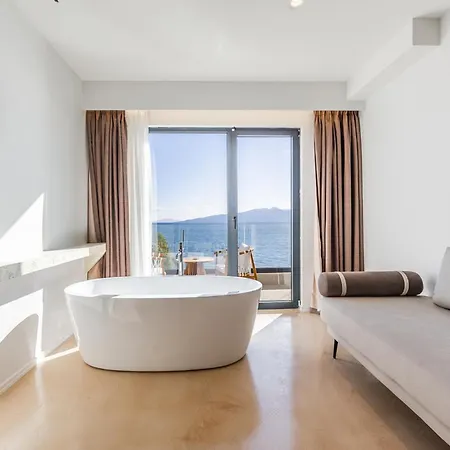 San Angelo Luxury & - Adults Only 5* Saranda
